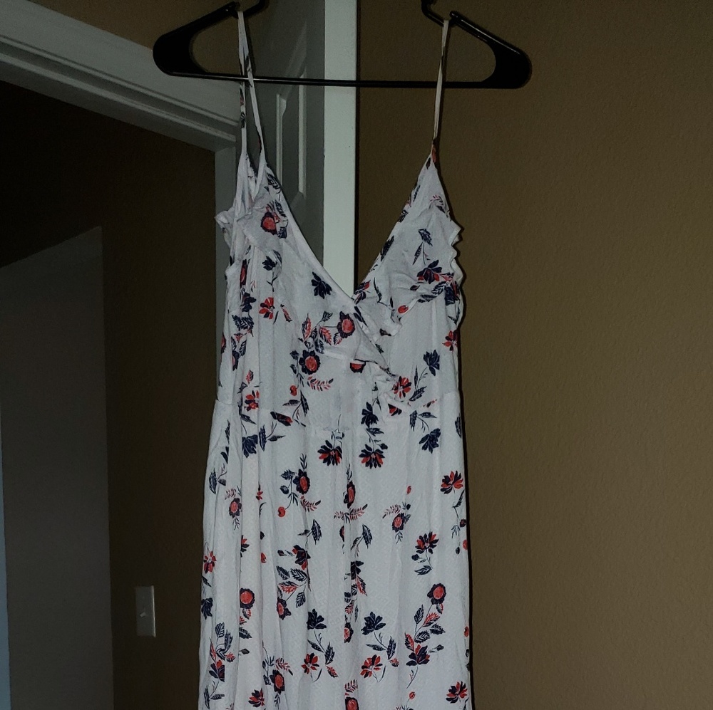Long white floral jumper
